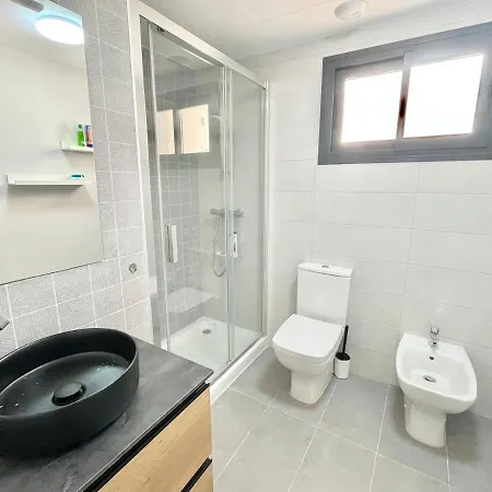 Modern Penthouse With 3 Bedroom In Area Διαμέρισμα Εστεπόνα