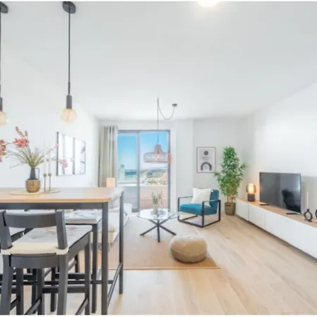 Διαμέρισμα Modern Penthouse With 3 Bedroom In Area *